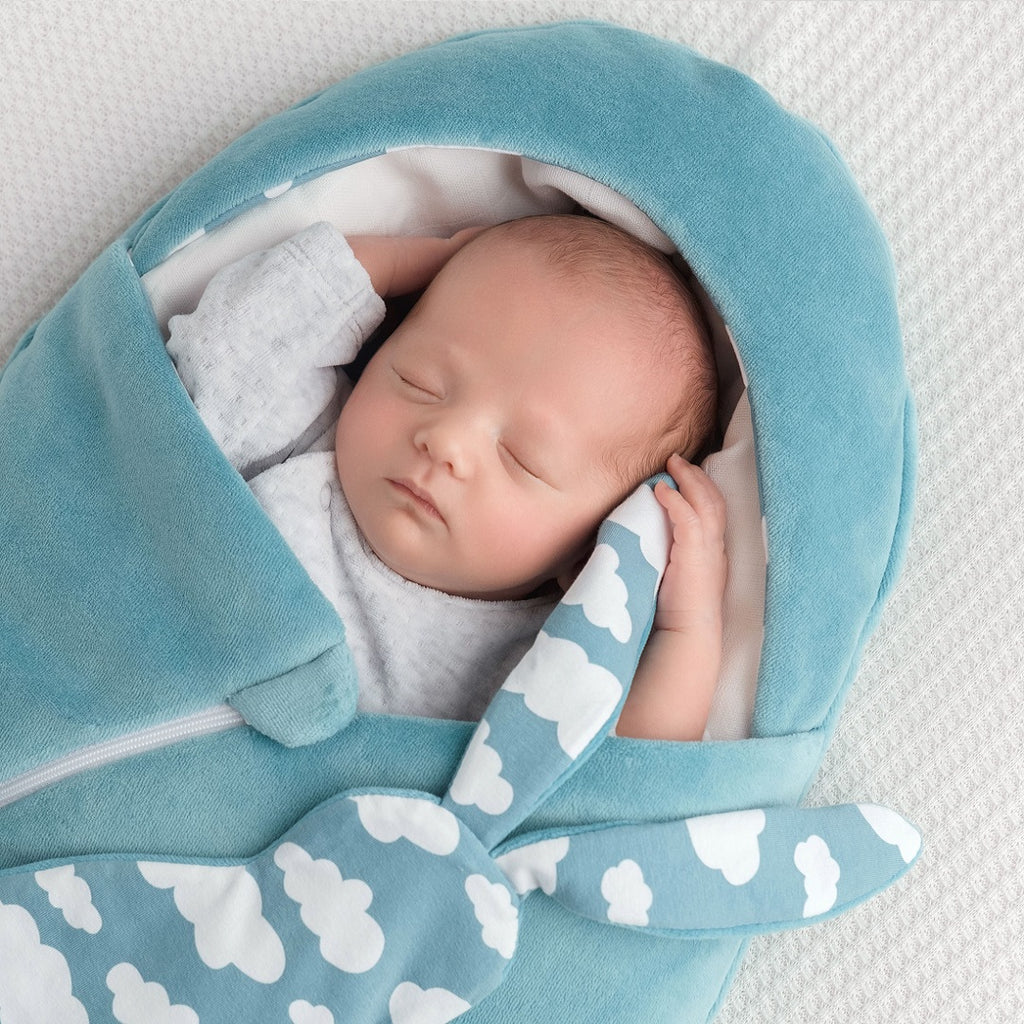 Quatre bonnes pratiques pour un sommeil sécurisé dans la chambre de bébé